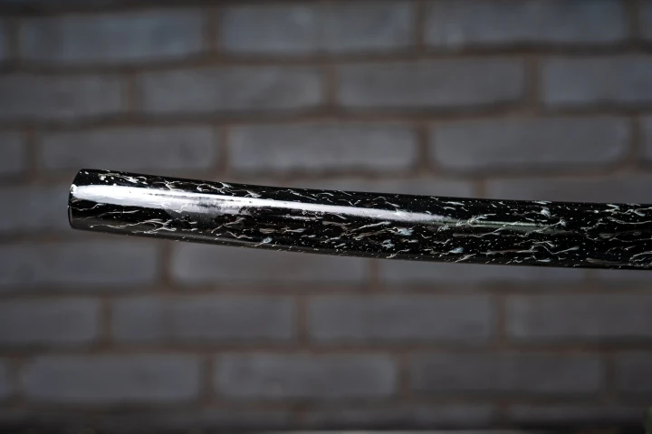 czarna-saya-lakierowana-katana.jpg