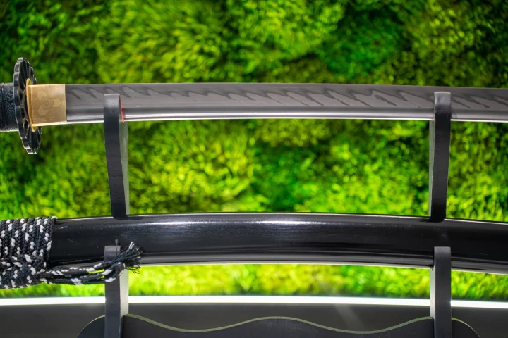 katana-model-5h-hamon.jpg