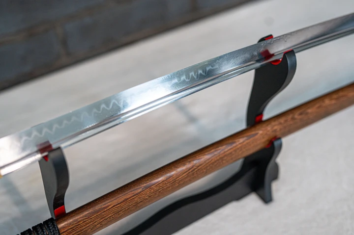 katana-t10-wykonczenie-drewno-palisander.jpg