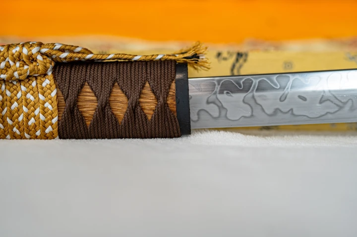 katana-premium-stal-1095-tradycyjne-hartowanie.jpg