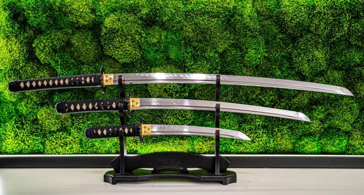 zestaw-katana-wakizashi-tanto-pelny.jpg