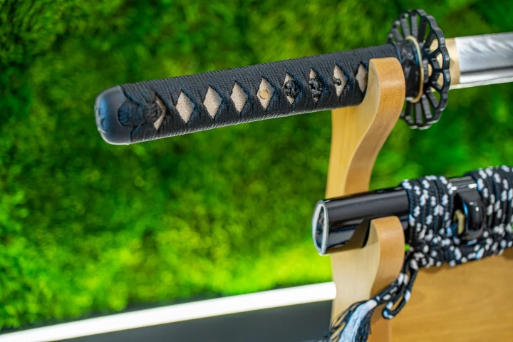 wakizashi-5h-tsuka.jpg