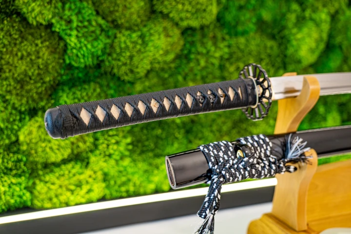 katana-5h-oplot-tsuka.jpg